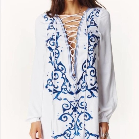 The Jetset Diaries embroidered dynasty tunic - Picture 14 of 14